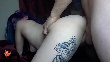 Avaler le vagin avalé après trop de combats profonds