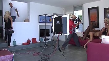 Salope Blonde Fait Un Film Porno Avec Un Acteur Célèbre